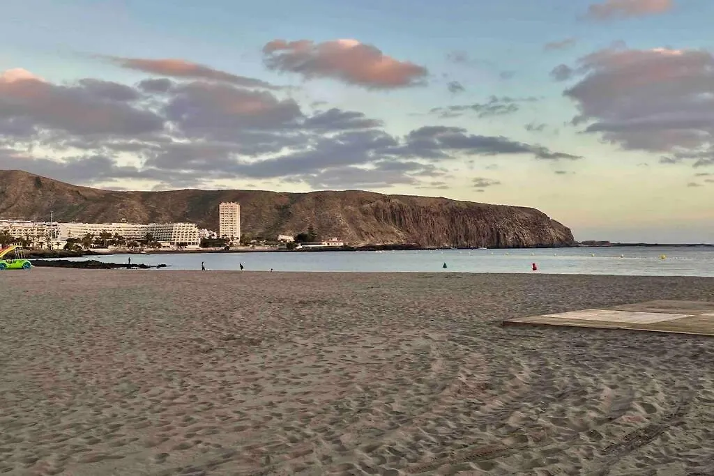 Estudio La Gavota, Vista Al Mar Los Cristianos  Spain